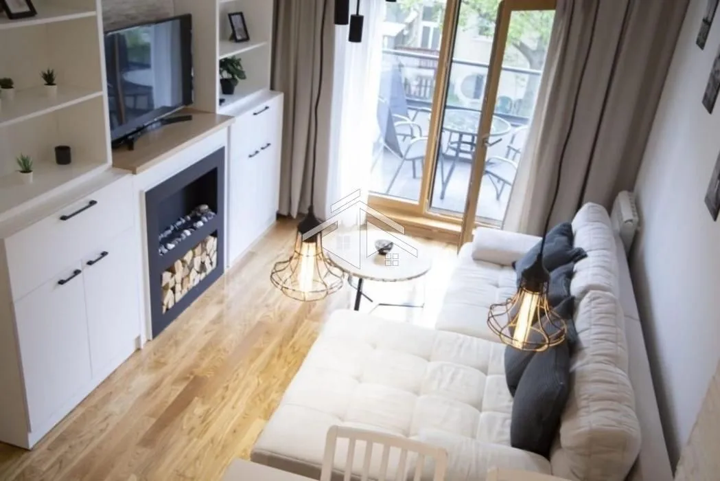 Rent, two bedroom apartment, 43m², Novi Beograd Sve Podlokacije, Beograd