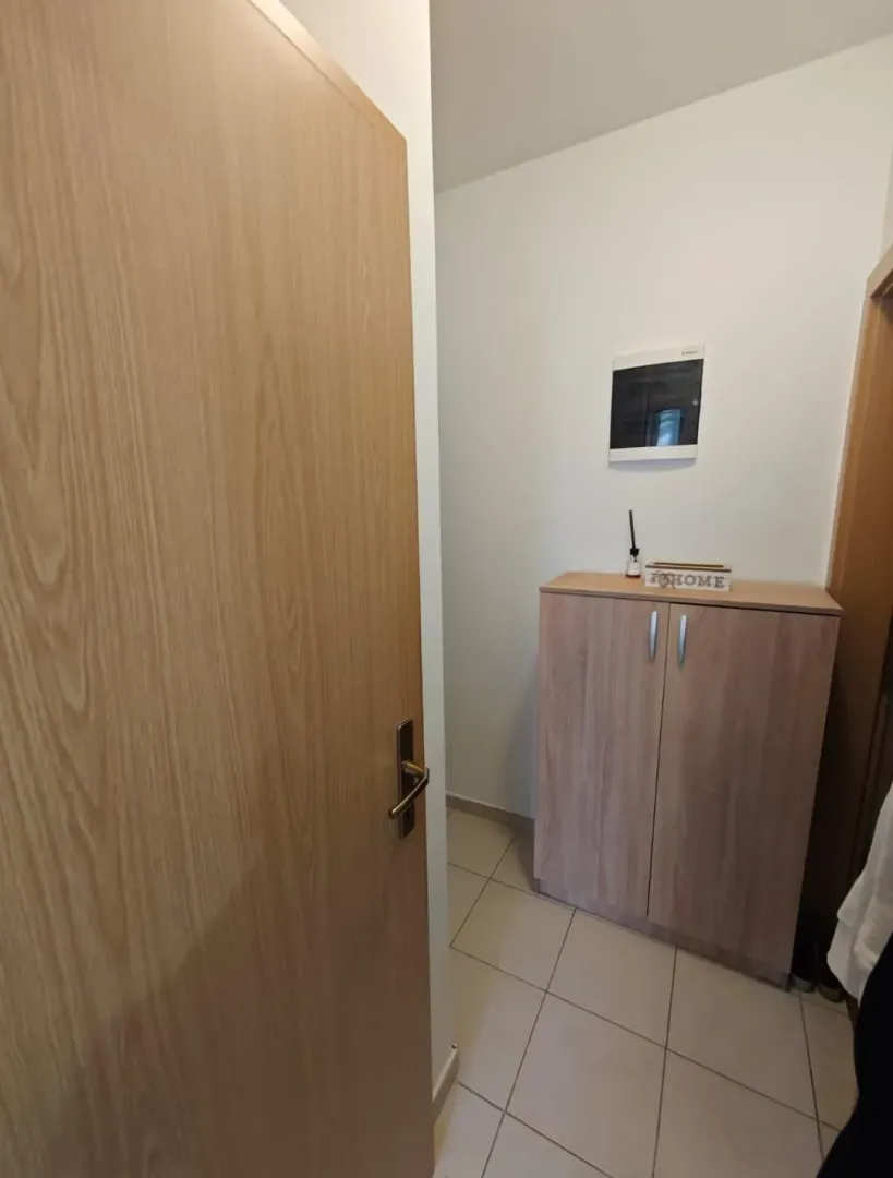 Prodaja, jednosoban stan, 30m², Stari Aerodrom, Podgorica