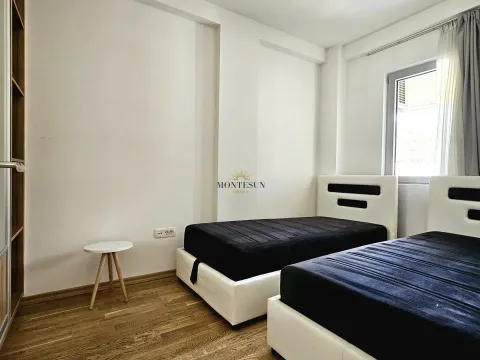 Izdavanje, jednosoban stan, 41m², Centar, Budva - image 5