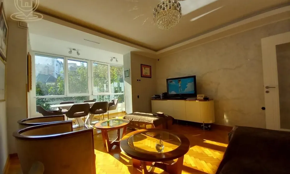 Izdavanje, trosoban stan, 85m², Sremska Kamenica, Petrovaradin