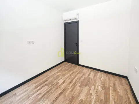 Prodaja, dvosoban stan, 80m², Gorica C, Podgorica - image 5