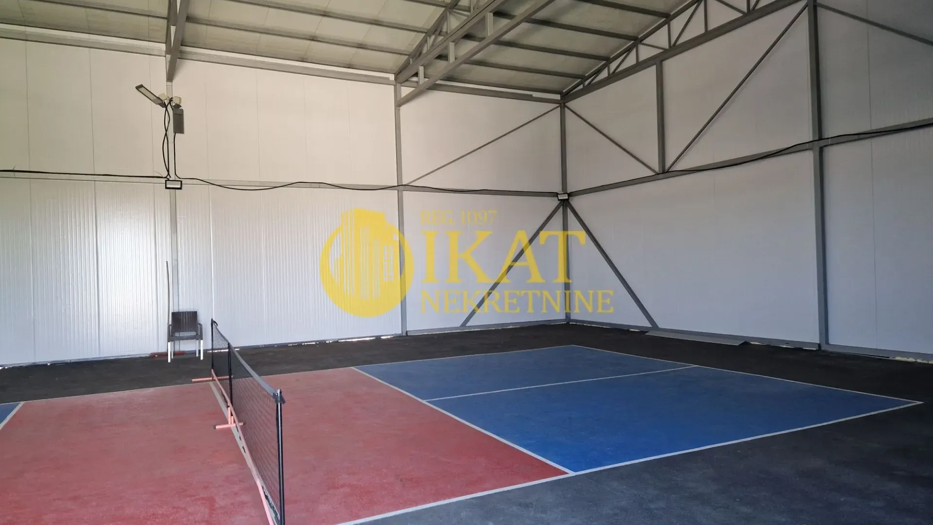 Izdavanje, poslovni prostor, 2000m², Čukarica, Beograd