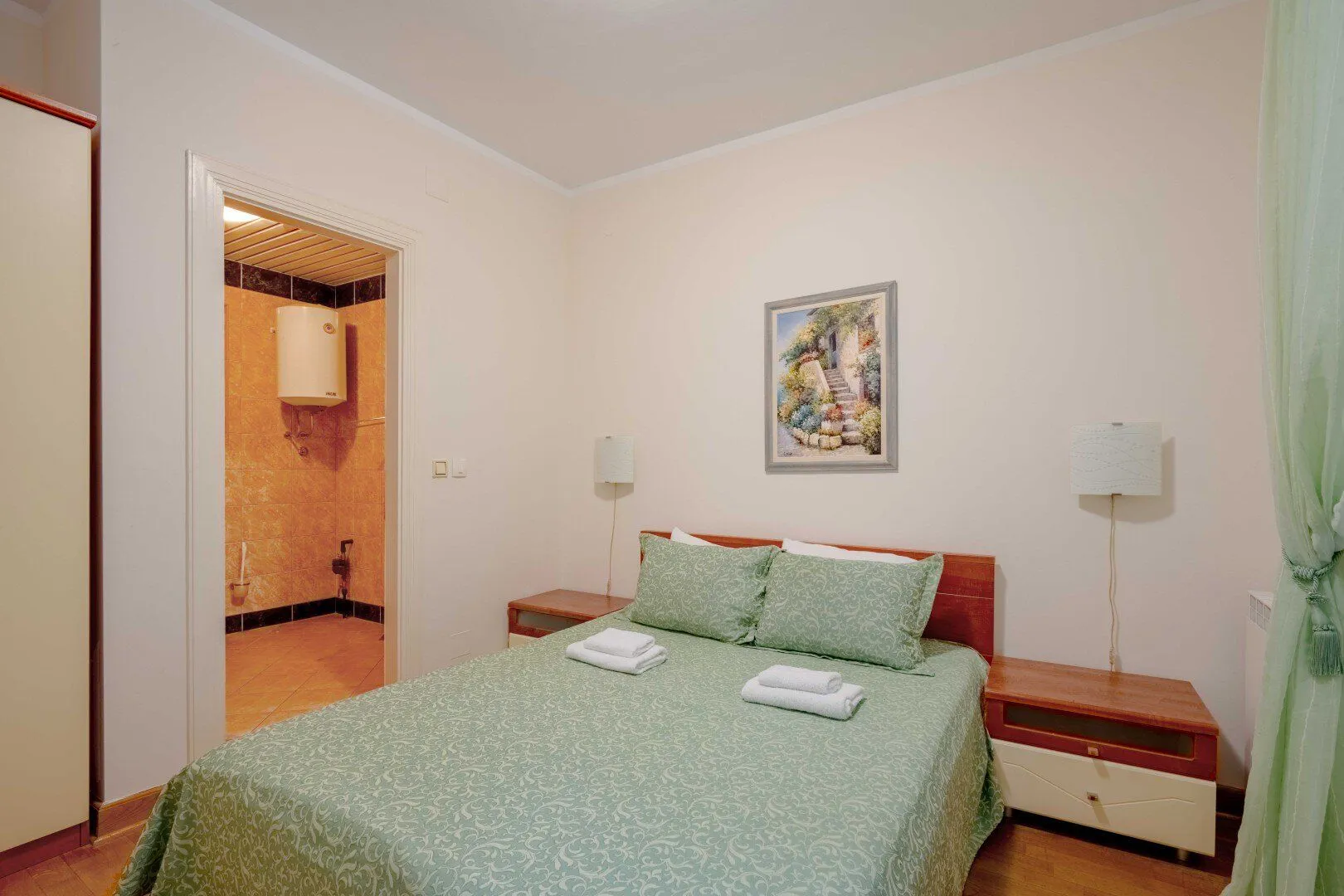 Sale, four bedroom apartment, 131m², Sveti Stefan, Budva