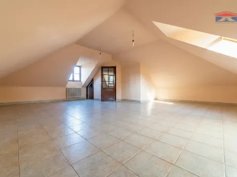 Prodaja, kuća, 298m², Jodna Banja, Novi Sad Sve Podlokacije - image 23