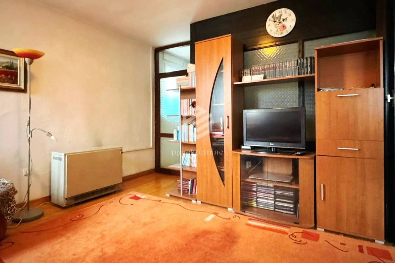 Prodaja, stan, 76m², Blok 5, Podgorica