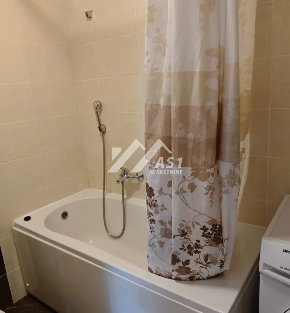 Izdavanje, jednosoban stan, 43m², Telep, Novi Sad Sve Podlokacije