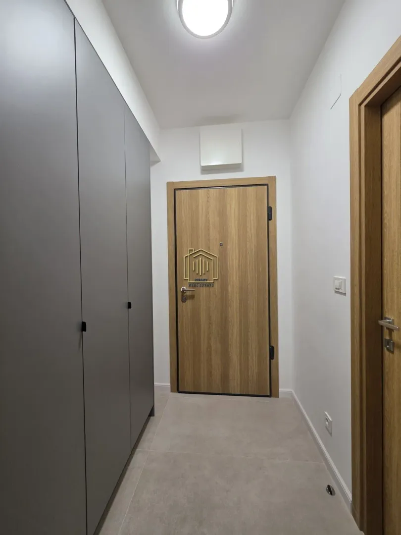 Izdavanje, jednosoban stan, 48m², City Kvart, Podgorica