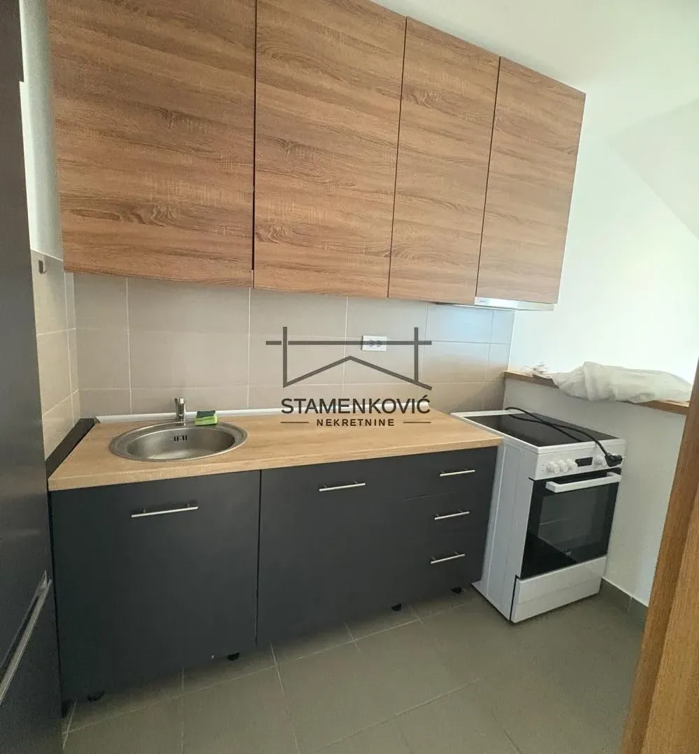 Izdavanje, trosoban stan, 62m², Jugovićevo, Novi Sad Sve Podlokacije