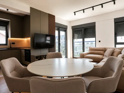 Rent, one bedroom apartment, 47m², Nova Dalmatinska, Podgorica - image 1
