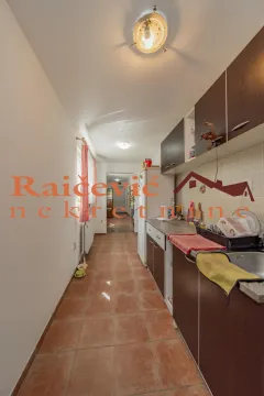 Sale, house, 260m², Resnik, Beograd - image 12
