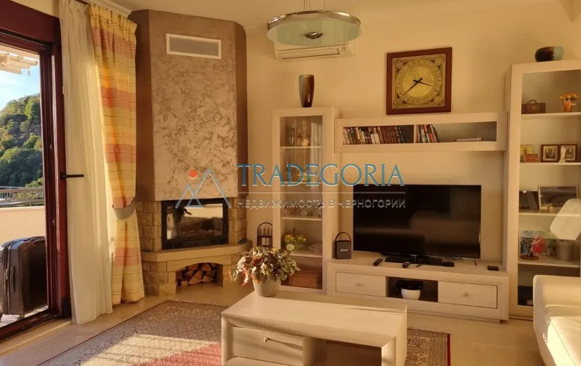 Sale, two bedroom apartment, 113m², Petrovac, Budva