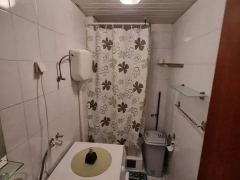 Izdavanje, garsonjera, 22m², Nova Detelinara, Novi Sad Sve Podlokacije - image 6