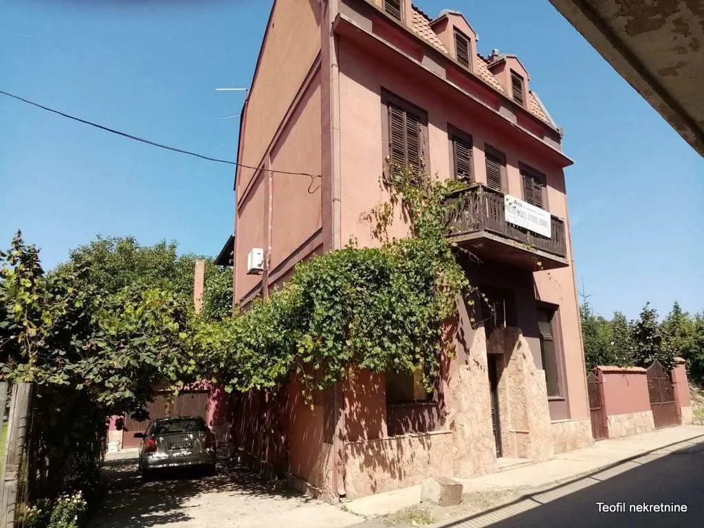 Prodaja, kuća, 457m², Mladenovac, Beograd