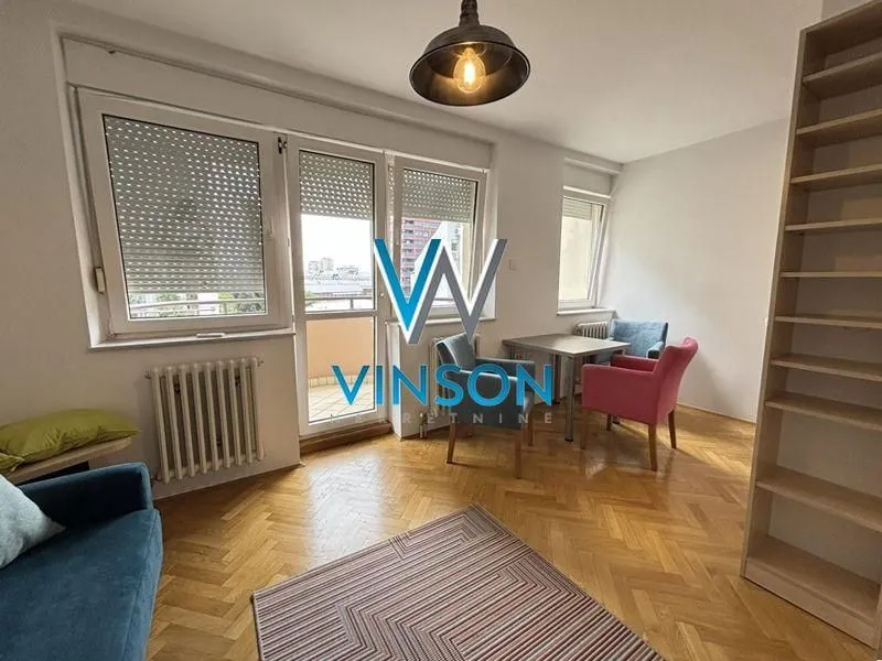 Izdavanje, stan, 31m², Centar, Novi Sad