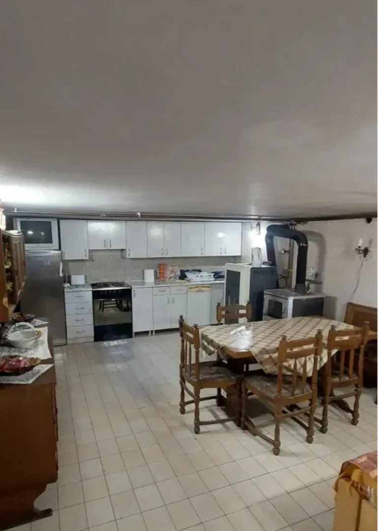 Sale, house, 288m², Trešnja-Koviona, Sopot