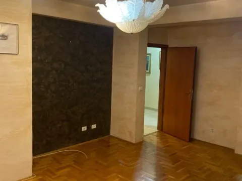 Izdavanje, jednosoban stan, 57m², Zagorič, Podgorica - image 5