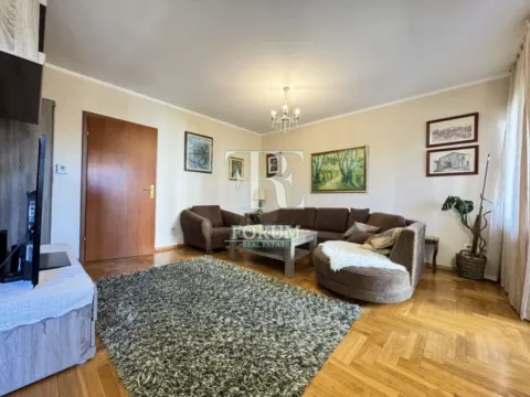 Rent, two bedroom apartment, 80m², Preko Morače, Podgorica - image 4