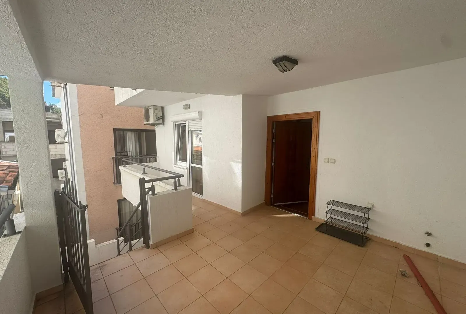 Sale, four bedroom apartment, 176m², Petrovac, Budva