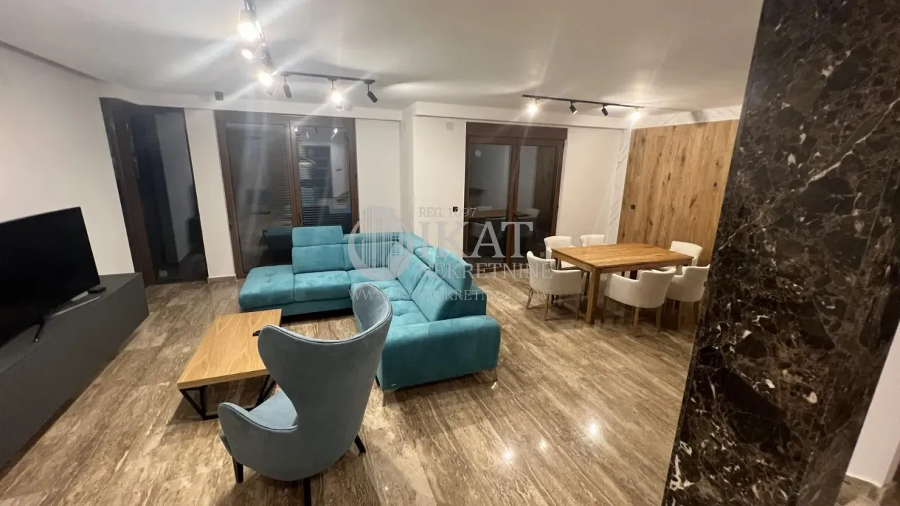 Prodaja, kuća, 180m², Zlatibor, Srbija