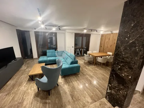 Sale, house, 180m², Zlatibor, Srbija