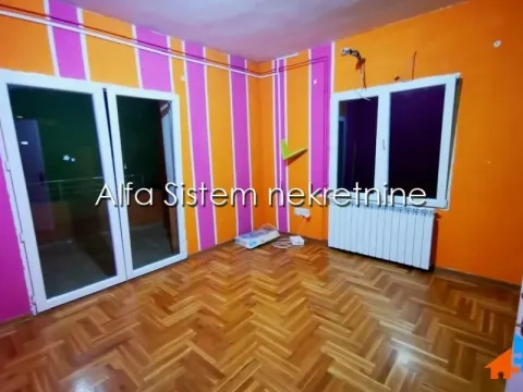 Izdavanje, kuća, 520m², Voždovac Sve Podlokacije, Beograd - image 7