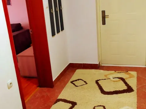 Rent, two bedroom apartment, 70m², Gornja Gorica, Podgorica - image 11