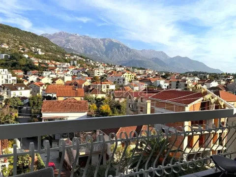 Sale, apartment, 68m², Tivat, Crna Gora - image 2