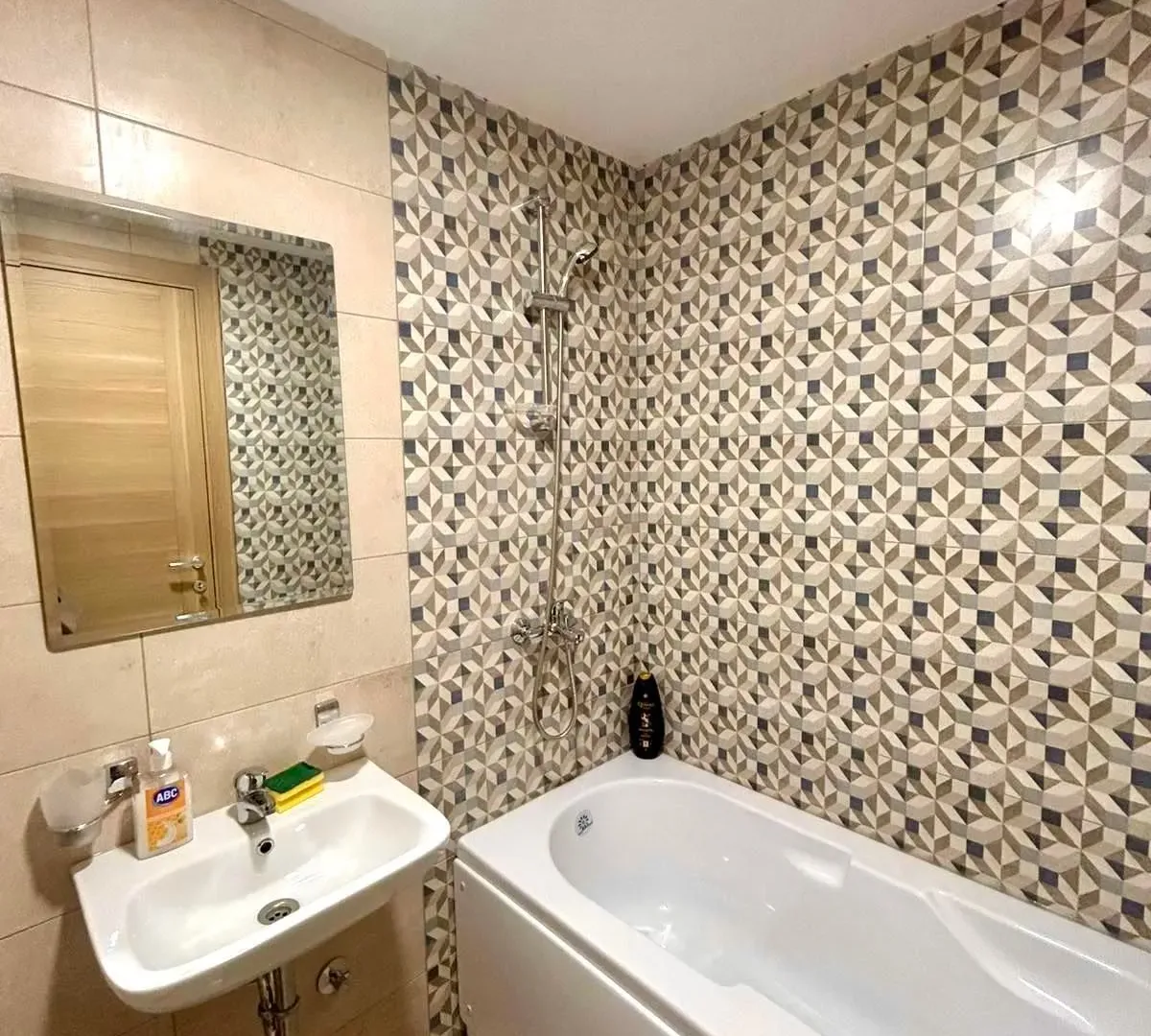 Rent, one bedroom apartment, 45m², Stari Aerodrom, Podgorica