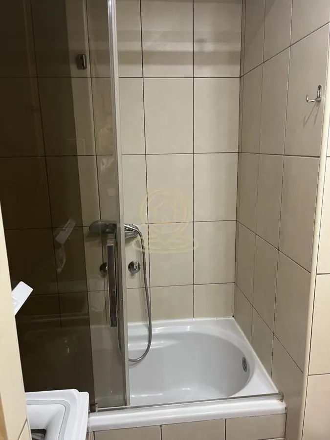 Izdavanje, trosoban stan, 52m², Mirijevo Sve Podlokacije, Beograd