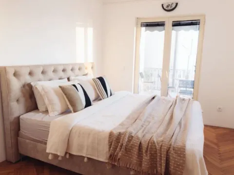 Prodaja, dvosoban stan, 74m², Sveti Stefan, Budva - image 5