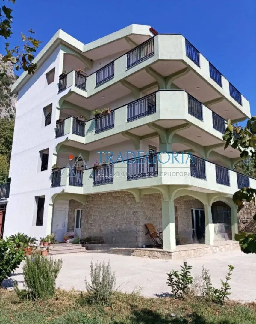 Prodaja, kuća, 450m², Sutomore, Bar