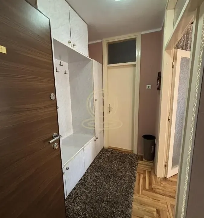 Prodaja, dvosoban stan, 49m², Rotkvarija, Novi Sad Sve Podlokacije