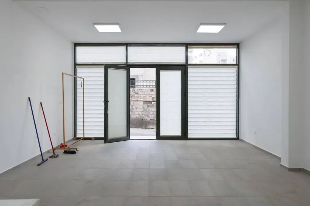 Rent, office space, 51m², Bečići, Budva