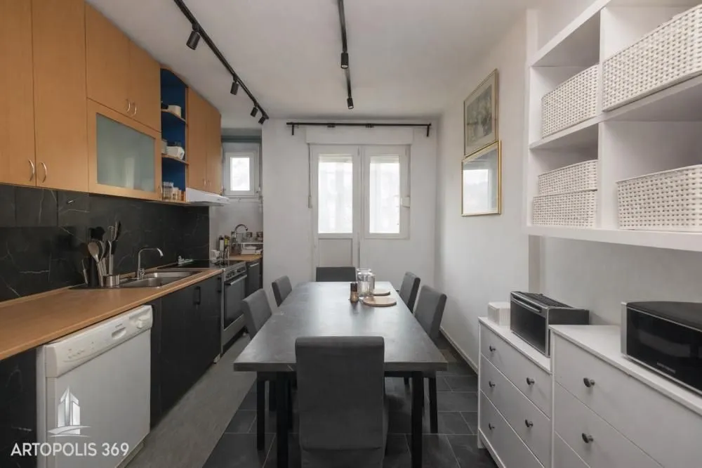 Sale, two bedroom apartment, 62m², Karaburma, Palilula Sve Podlokacije