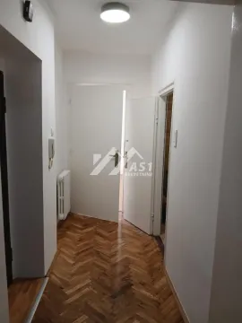 Izdavanje, trosoban stan, 61m², Centar, Novi Sad - image 5