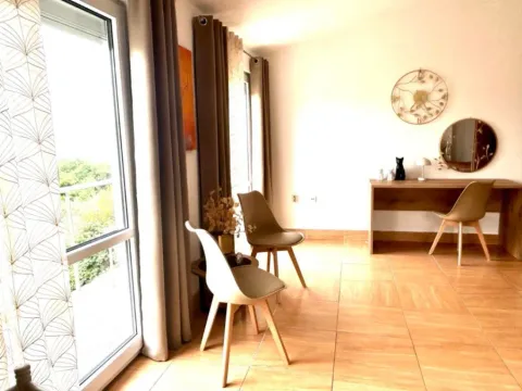 Prodaja, kuća, 142m², Dobre Vode, Bar - image 3