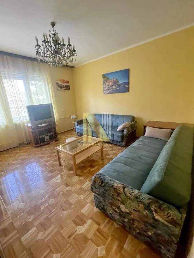 Izdavanje, dvosoban stan, 62m², Podbara, Novi Sad Sve Podlokacije