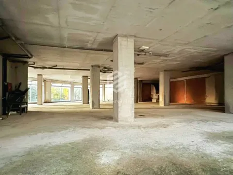 Rent, office space, 406m², Petrovac, Budva - image 8