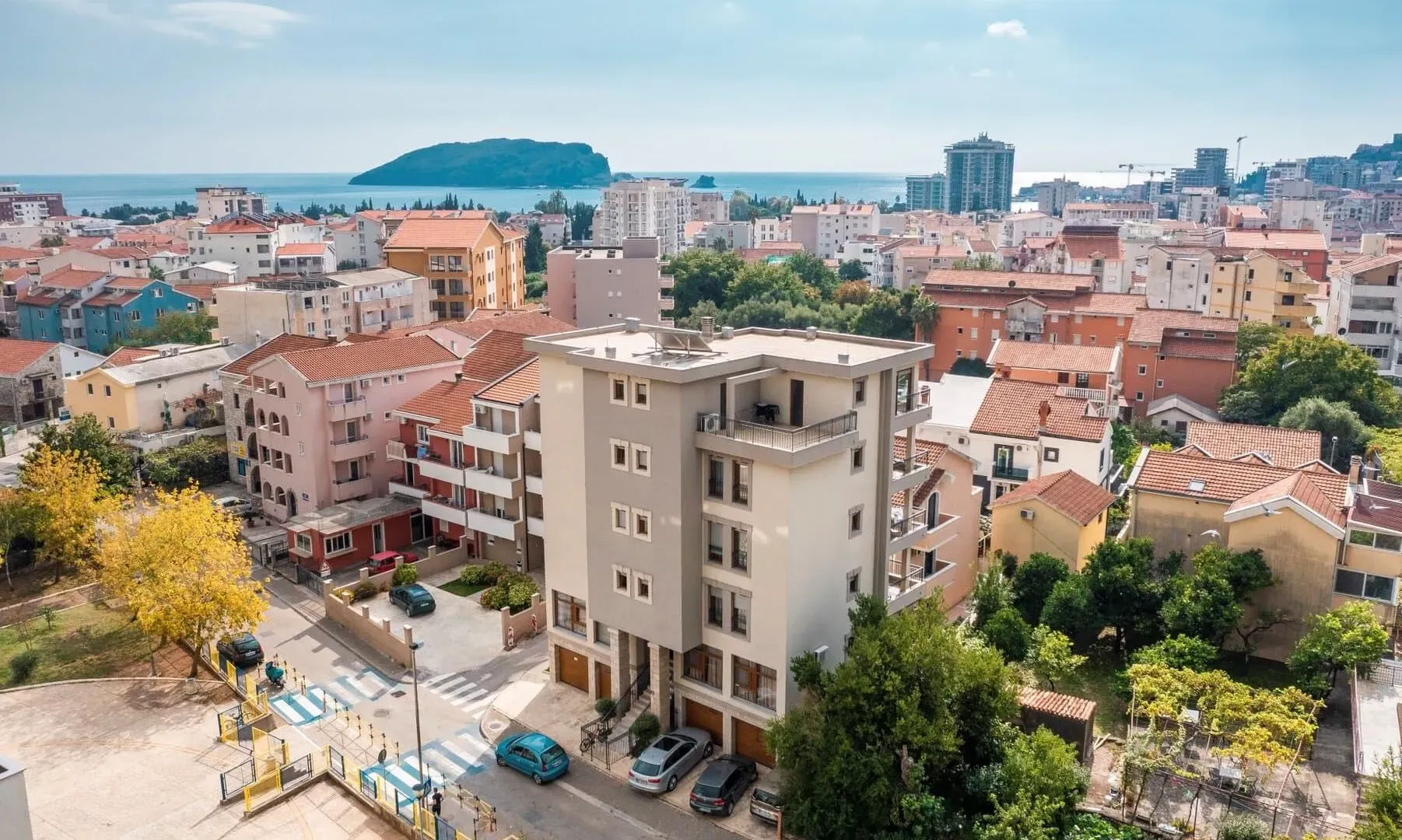 Sale, three bedroom apartment, 215m², Centar, Budva