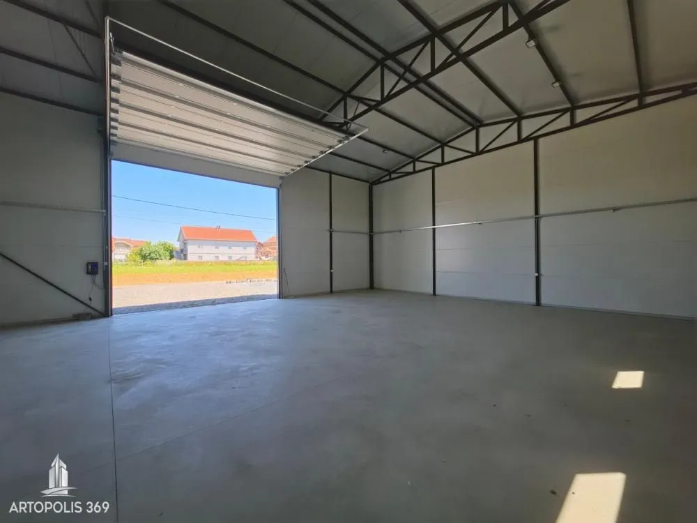 Rent, office space, 205m², Batajnica, Beograd