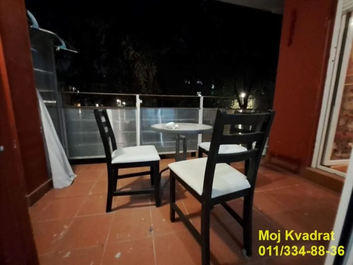 Prodaja, dvosoban stan, 49m², Novi Beograd Blok 61, Novi Beograd Sve Podlokacije