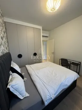 Rent, three bedroom apartment, 80m², Savski Venac, Beograd - image 8