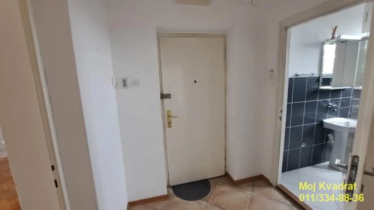 Prodaja, dvosoban stan, 68m², Stari Grad, Beograd