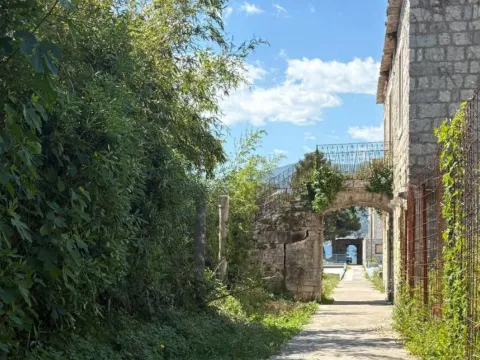 Rent, one bedroom apartment, 47m², Donja Lastva, Tivat - image 12