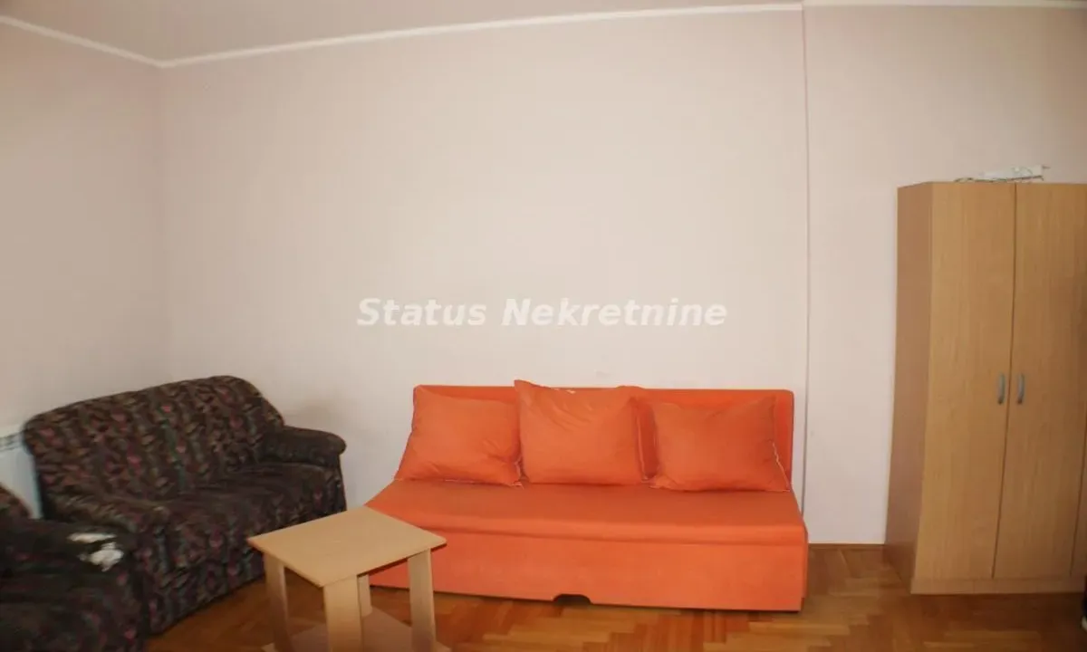 Prodaja, garsonjera, 29m², Grbavica, Novi Sad Sve Podlokacije