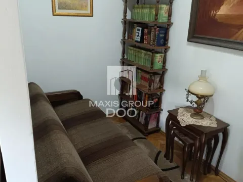 Rent, three bedroom apartment, 60m², Palata Pravde, Beograd - image 7