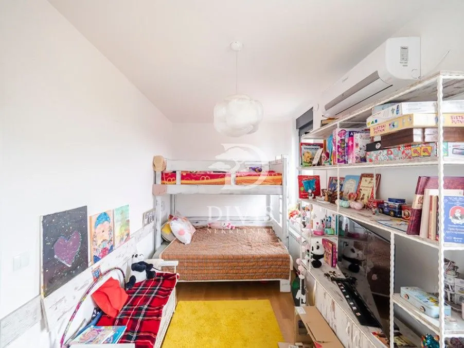 Sale, three bedroom apartment, 132m², Zemun Gornji Grad, Zemun Sve Podlokacije