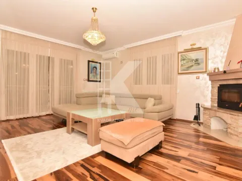 Sale, house, 175m², Vranići, Podgorica - image 2