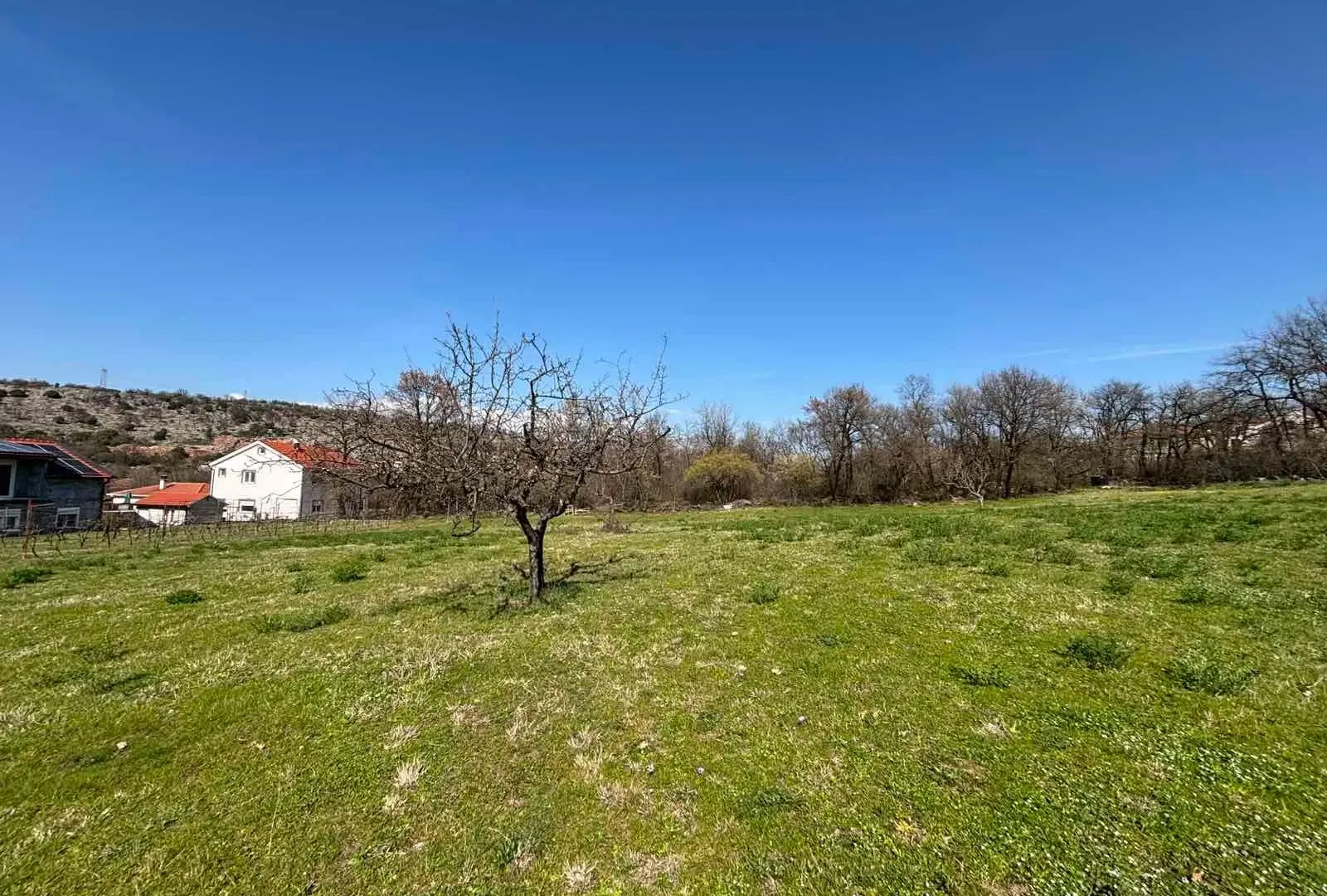 Prodaja, plac, 387m², Vranići, Podgorica