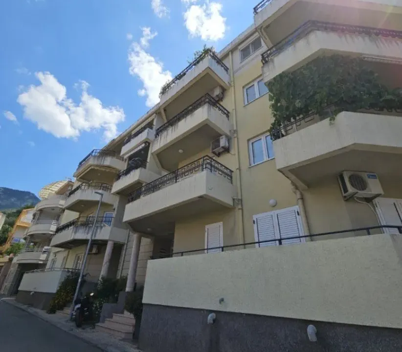 Prodaja, jednosoban stan, 39m², Rafailovići, Budva